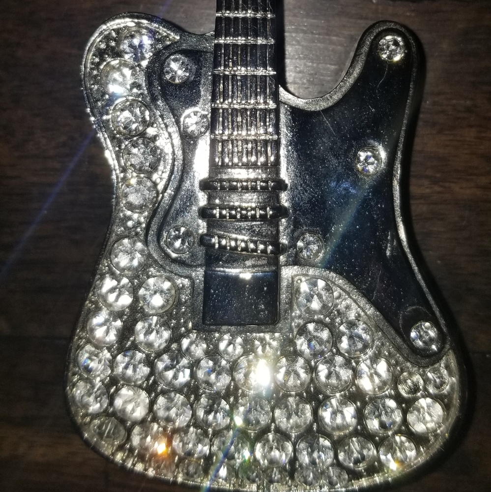 Blingy Guitar Belt Buckle